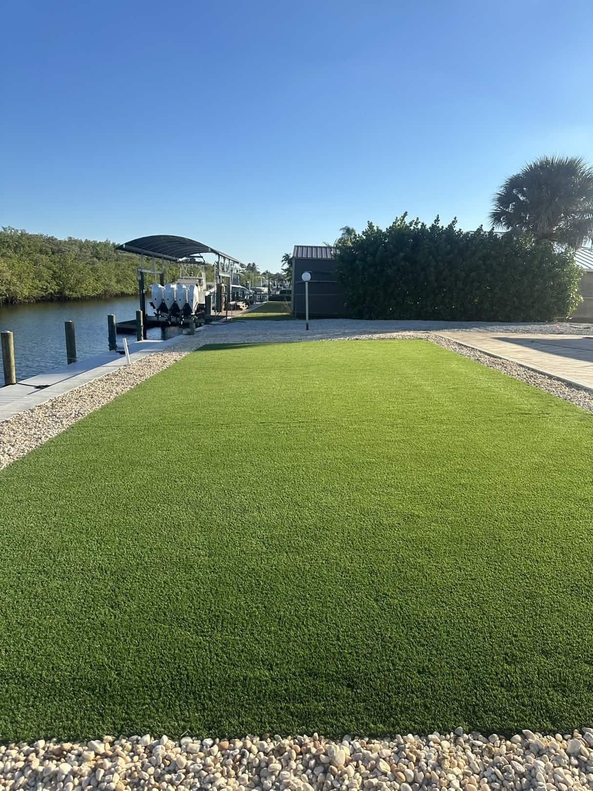 Putting Greens and Turf - green
